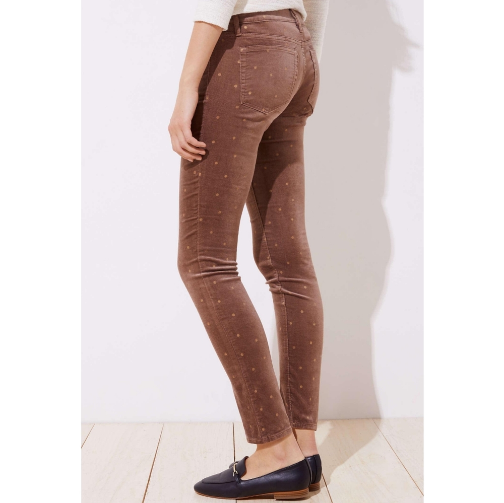 3/$20 NWOT Loft velvet pants